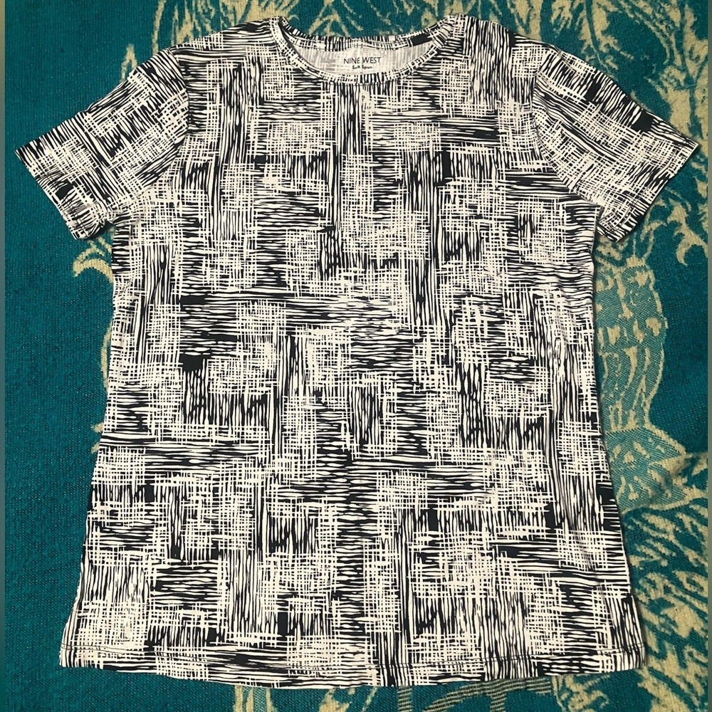 Nine West Women’s Black & White “Soft Spun” Shirt NEW